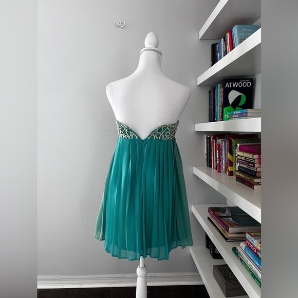 Lilly Pulitzer Jillie Night Out dress Chic Strapless Jewel Silk Gold Empire Sz 2 - Picture 8 of 16